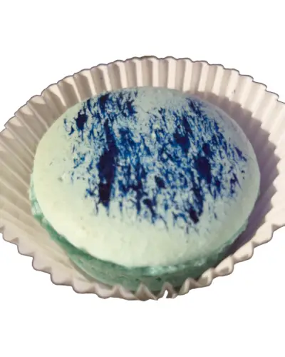 Blueberry Macarons - 12 Pack